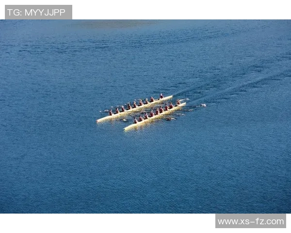 中国赛艇男队八人艇冲金成功 创历史首次登顶世界赛场